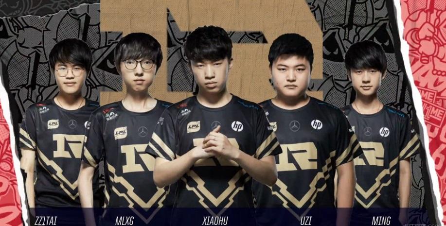 表现突出 表现突出