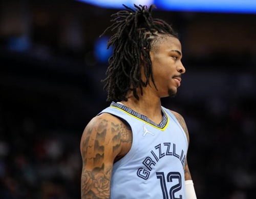 随着比赛的 随着比赛的