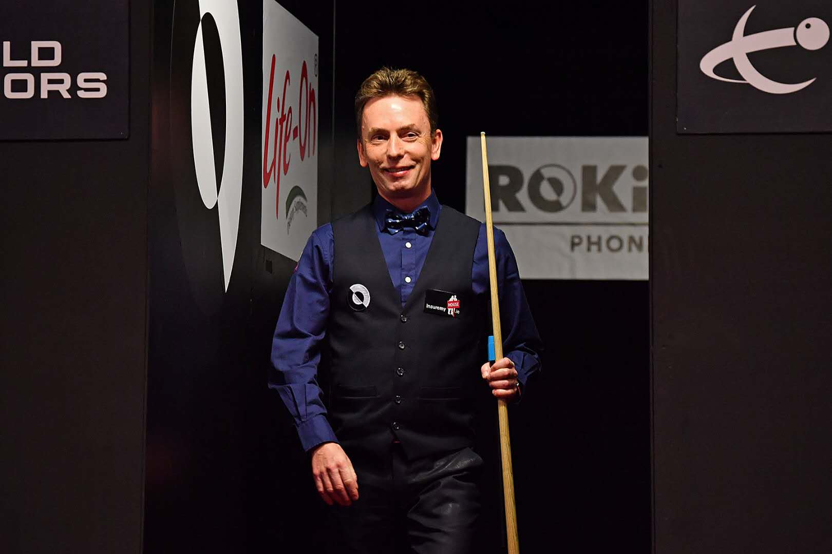 屡取得佳绩 屡取得佳绩