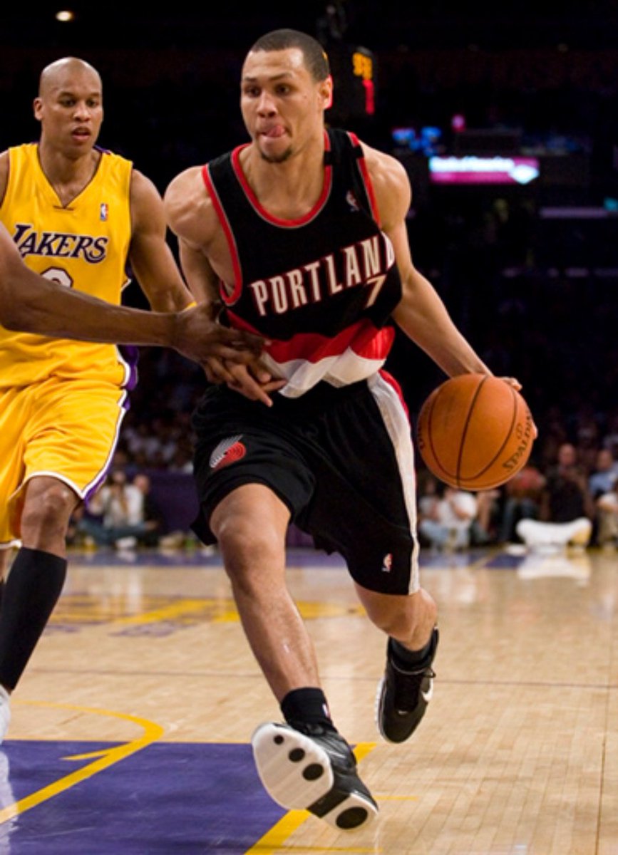 要求边路出 要求边路出